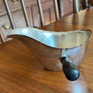 Rare VTG Cheltenham and Company LTD Sauce/Gravy Boat